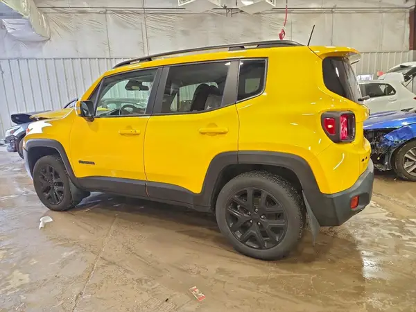 ZACCJBBB5JPH27909 2018 JEEP RENEGADE - Image 2