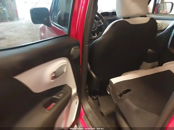 ZACCJBBB5JPH36836 2018 JEEP RENEGADE - Image 8