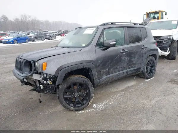 ZACCJBBB5JPH37470 2018 JEEP RENEGADE - Image 2