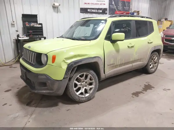 ZACCJBBB5JPH45570 2018 JEEP RENEGADE - Image 2