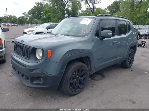ZACCJBBB5JPH46976 2018 JEEP RENEGADE - Image 2
