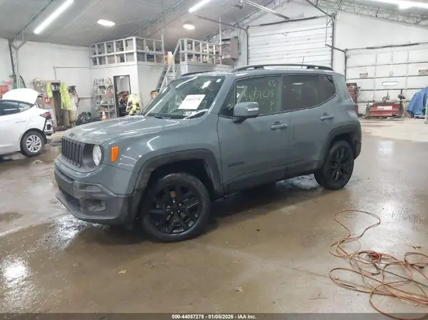 ZACCJBBB5JPH50350 2018 JEEP RENEGADE - Image 2