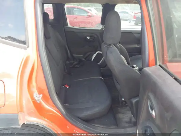 ZACCJBBB5JPH50381 2018 JEEP RENEGADE - Image 8