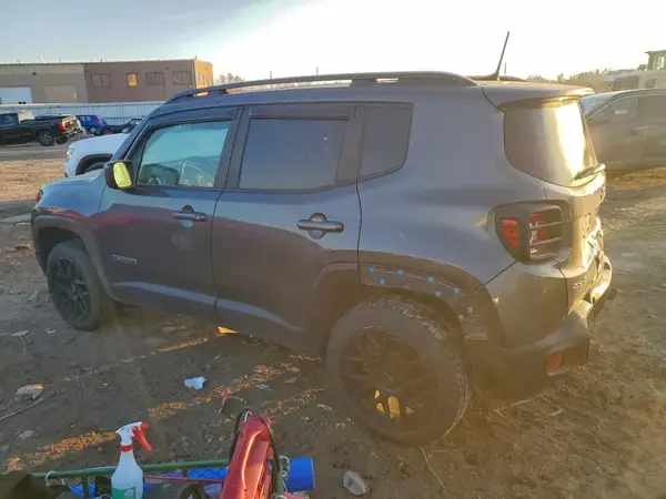 ZACCJBBB5JPH52633 2018 JEEP RENEGADE - Image 2
