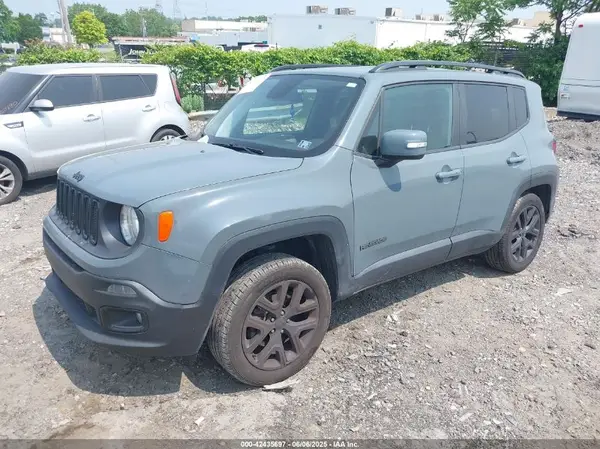 ZACCJBBB5JPH78116 2018 JEEP RENEGADE - Image 2