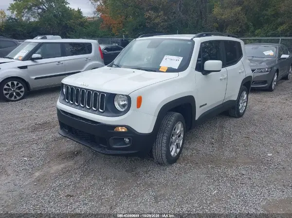 ZACCJBBB5JPH98897 2018 JEEP RENEGADE - Image 2