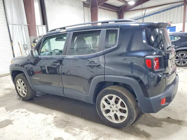 ZACCJBBB5JPJ01662 2018 JEEP RENEGADE - Image 2