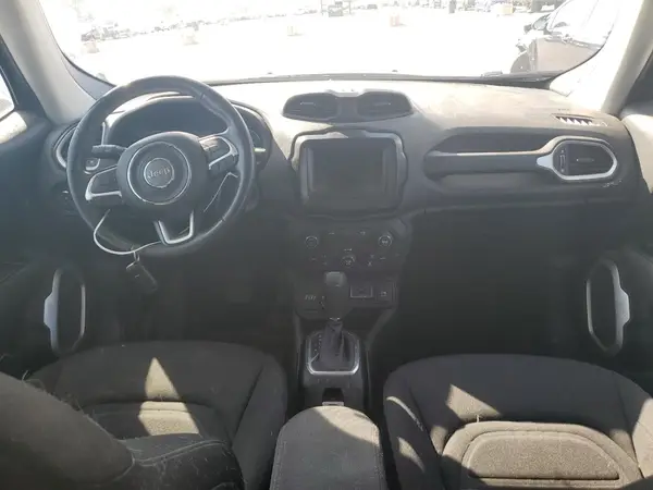 ZACCJBBB5JPJ19059 2018 JEEP RENEGADE - Image 8