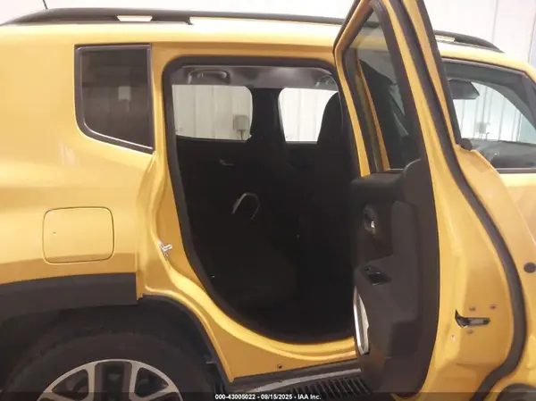 ZACCJBBB5JPJ41918 2018 JEEP RENEGADE - Image 8
