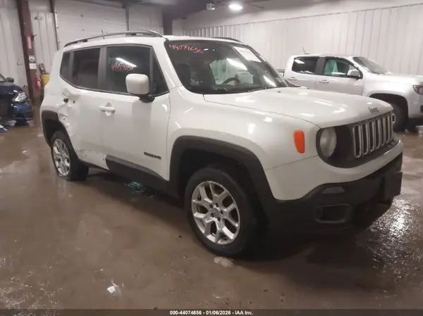 ZACCJBBB5JPJ42860 2018 JEEP RENEGADE - Image 1