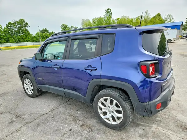 ZACCJBBB5JPJ45936 2018 JEEP RENEGADE - Image 2