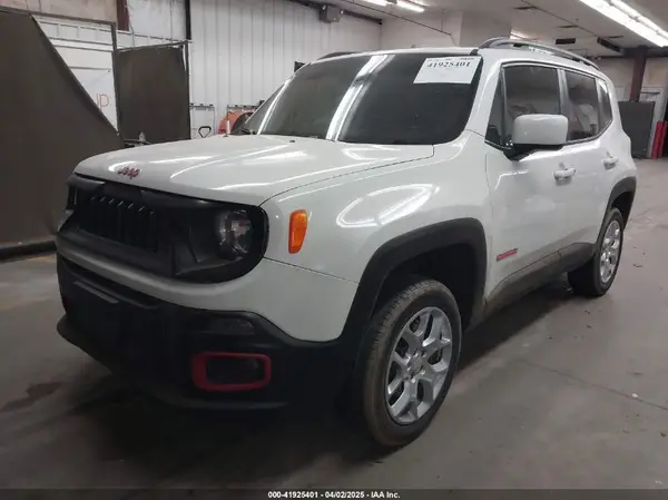 ZACCJBBB6HPE62573 2017 JEEP RENEGADE - Image 2