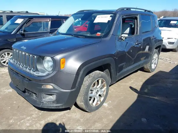 ZACCJBBB6HPF01825 2017 JEEP RENEGADE - Image 2