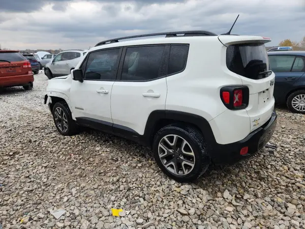ZACCJBBB6HPF22321 2017 JEEP RENEGADE - Image 2