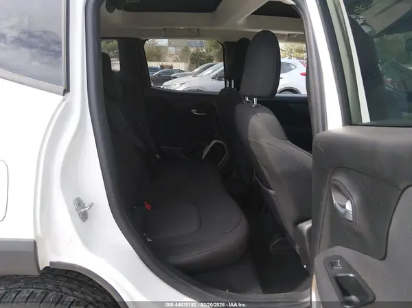 ZACCJBBB6HPF50555 2017 JEEP RENEGADE - Image 8