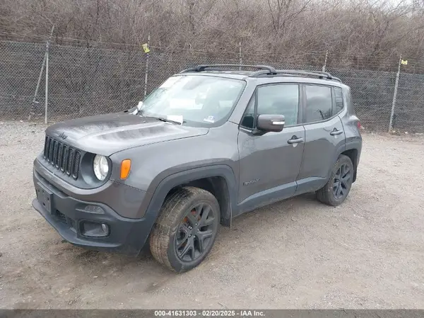 ZACCJBBB6HPG17767 2017 JEEP RENEGADE - Image 2