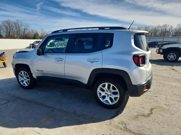 ZACCJBBB6HPG21012 2017 JEEP RENEGADE - Image 2