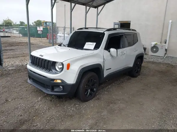 ZACCJBBB6HPG21933 2017 JEEP RENEGADE - Image 2