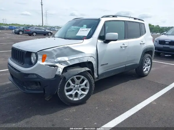 ZACCJBBB6HPG40367 2017 JEEP RENEGADE - Image 2