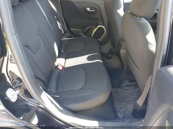 ZACCJBBB6HPG49800 2017 JEEP RENEGADE - Image 8