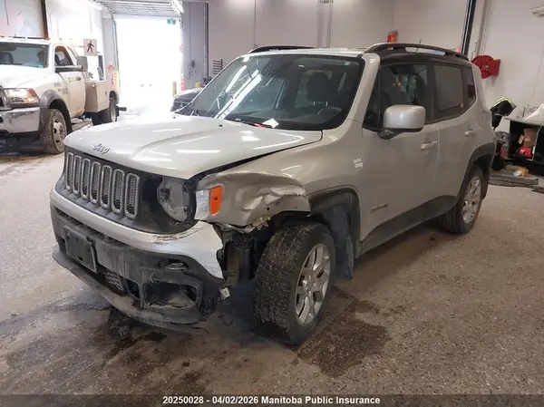 ZACCJBBB6HPG66077 2017 JEEP RENEGADE - Image 2