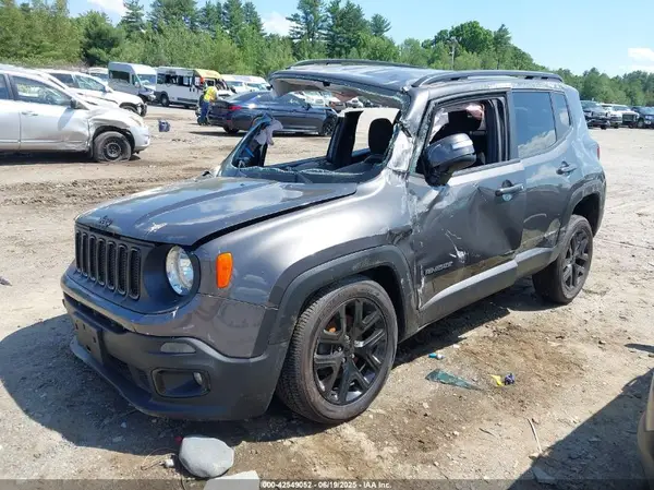 ZACCJBBB6JPG73732 2018 JEEP RENEGADE - Image 2
