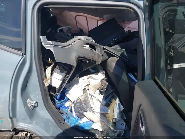 ZACCJBBB6JPH02159 2018 JEEP RENEGADE - Image 8