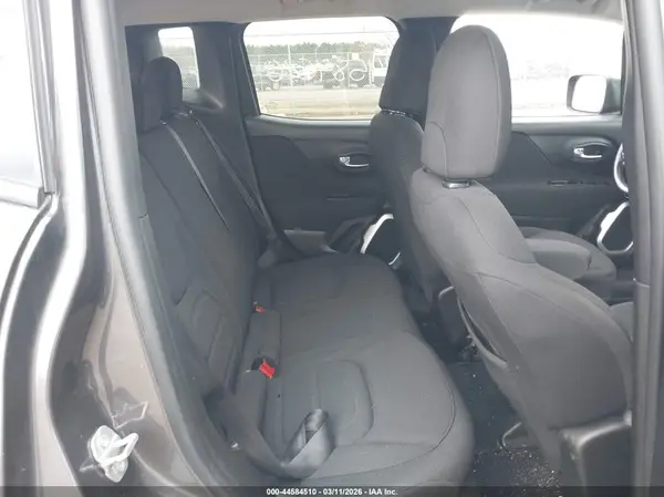 ZACCJBBB6JPH21178 2018 JEEP RENEGADE - Image 8