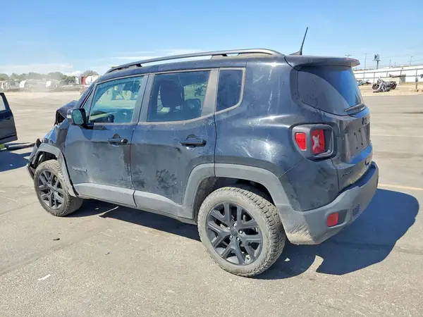 ZACCJBBB6JPH70736 2018 JEEP RENEGADE - Image 2