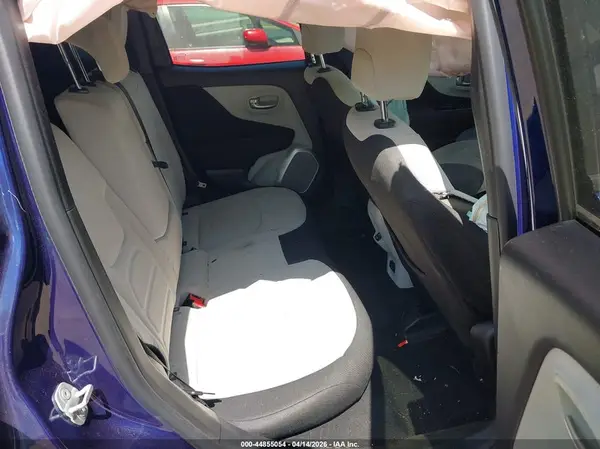 ZACCJBBB6JPH72597 2018 JEEP RENEGADE - Image 8
