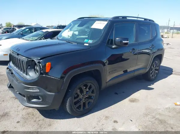 ZACCJBBB6JPH90761 2018 JEEP RENEGADE - Image 2