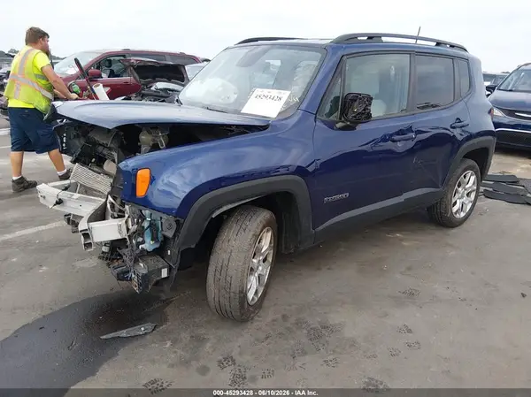 ZACCJBBB6JPH95040 2018 JEEP RENEGADE - Image 2