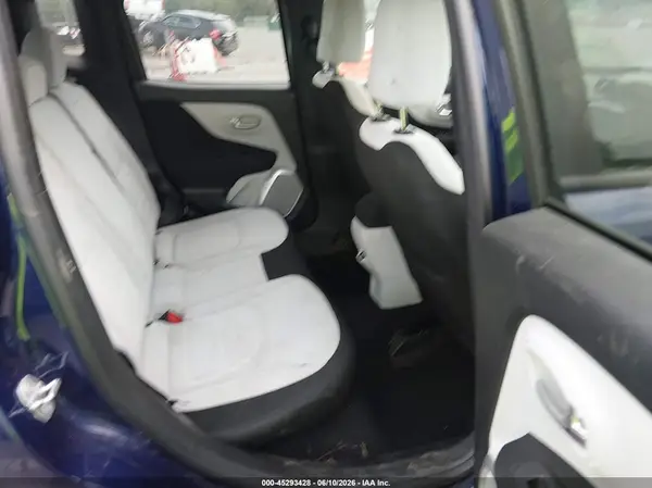 ZACCJBBB6JPH95040 2018 JEEP RENEGADE - Image 8