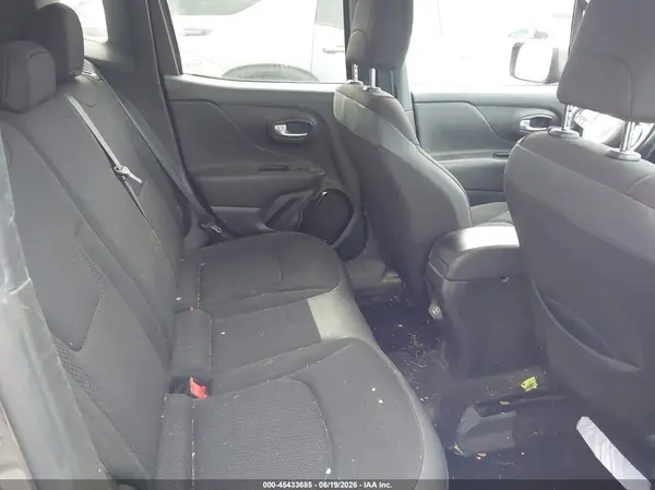 ZACCJBBB6JPJ00133 2018 JEEP RENEGADE - Image 8