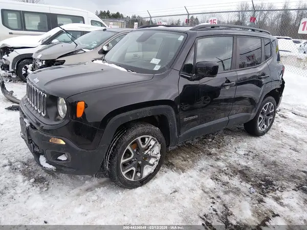ZACCJBBB6JPJ11679 2018 JEEP RENEGADE - Image 2