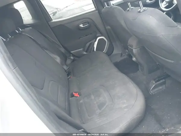 ZACCJBBB6JPJ19328 2018 JEEP RENEGADE - Image 8
