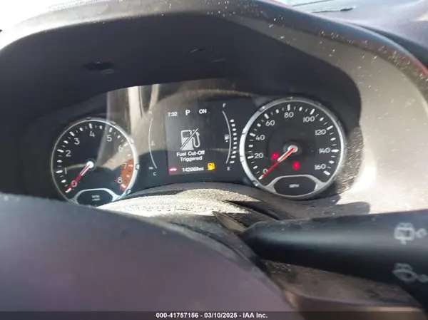 ZACCJBBB7HPE47886 2017 JEEP RENEGADE - Image 6