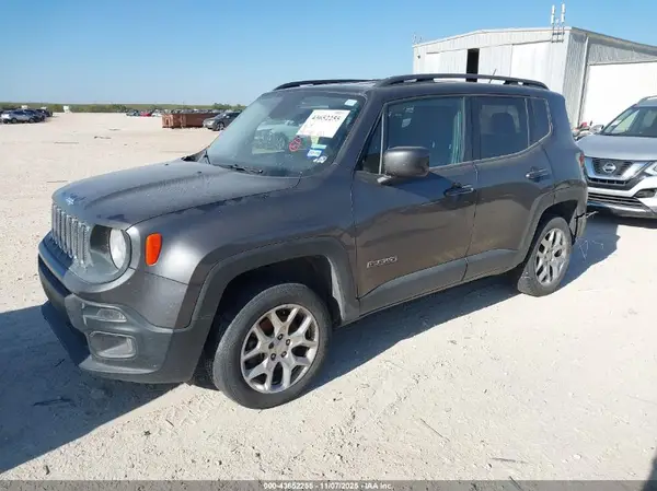 ZACCJBBB7HPE50805 2017 JEEP RENEGADE - Image 2