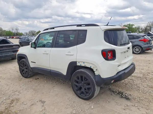 ZACCJBBB7HPE65725 2017 JEEP RENEGADE - Image 2