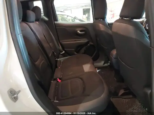 ZACCJBBB7HPE84209 2017 JEEP RENEGADE - Image 8