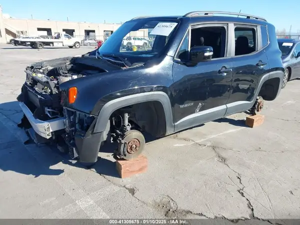 ZACCJBBB7HPE87613 2017 JEEP RENEGADE - Image 2