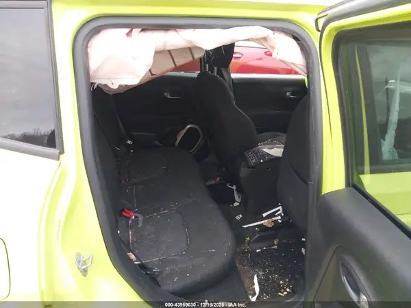 ZACCJBBB7HPF11862 2017 JEEP RENEGADE - Image 8