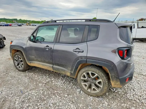 ZACCJBBB7HPF17662 2017 JEEP RENEGADE - Image 2