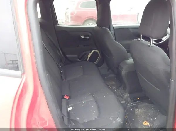 ZACCJBBB7HPF31075 2017 JEEP RENEGADE - Image 8