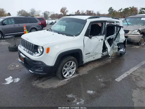 ZACCJBBB7HPF44232 2017 JEEP RENEGADE - Image 2