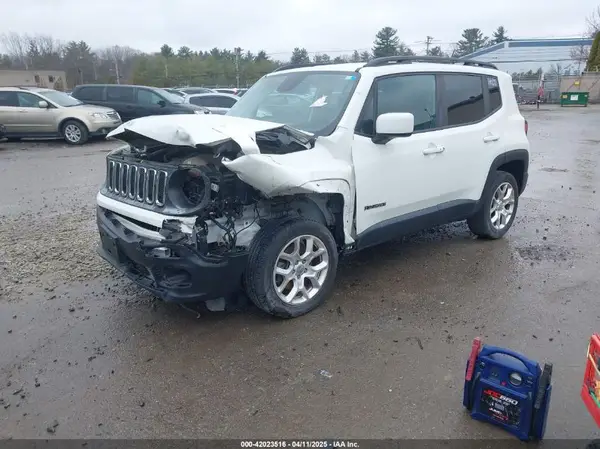 ZACCJBBB7HPF46501 2017 JEEP RENEGADE - Image 2
