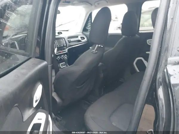 ZACCJBBB7HPF51455 2017 JEEP RENEGADE - Image 8