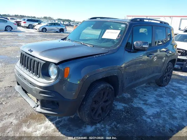 ZACCJBBB7HPG48462 2017 JEEP RENEGADE - Image 2