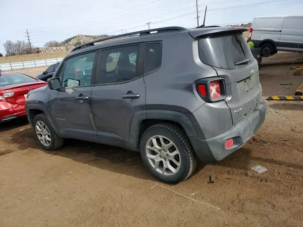 ZACCJBBB7JPG71455 2018 JEEP RENEGADE - Image 2