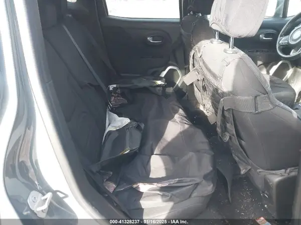 ZACCJBBB7JPG91768 2018 JEEP RENEGADE - Image 8